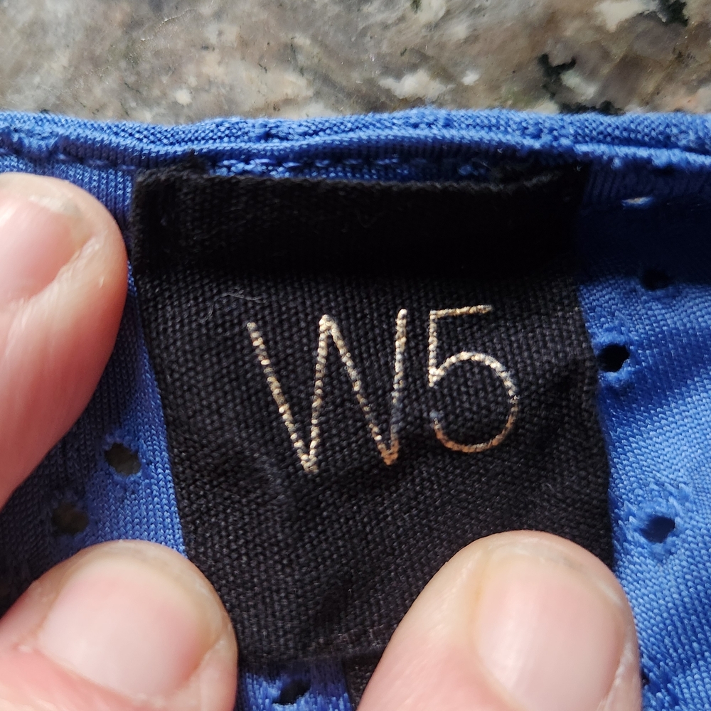 W5 Blue Eyelet Women's Large Top - Picture 3 of 5